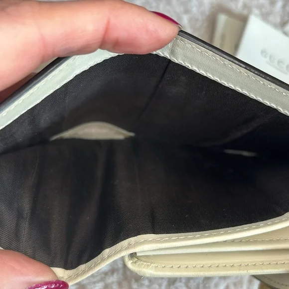 Gucci Sylvie Navy Sherry Line Wallet - Picture 9 of 9